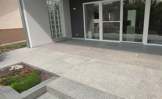 Granit 570x350 1
