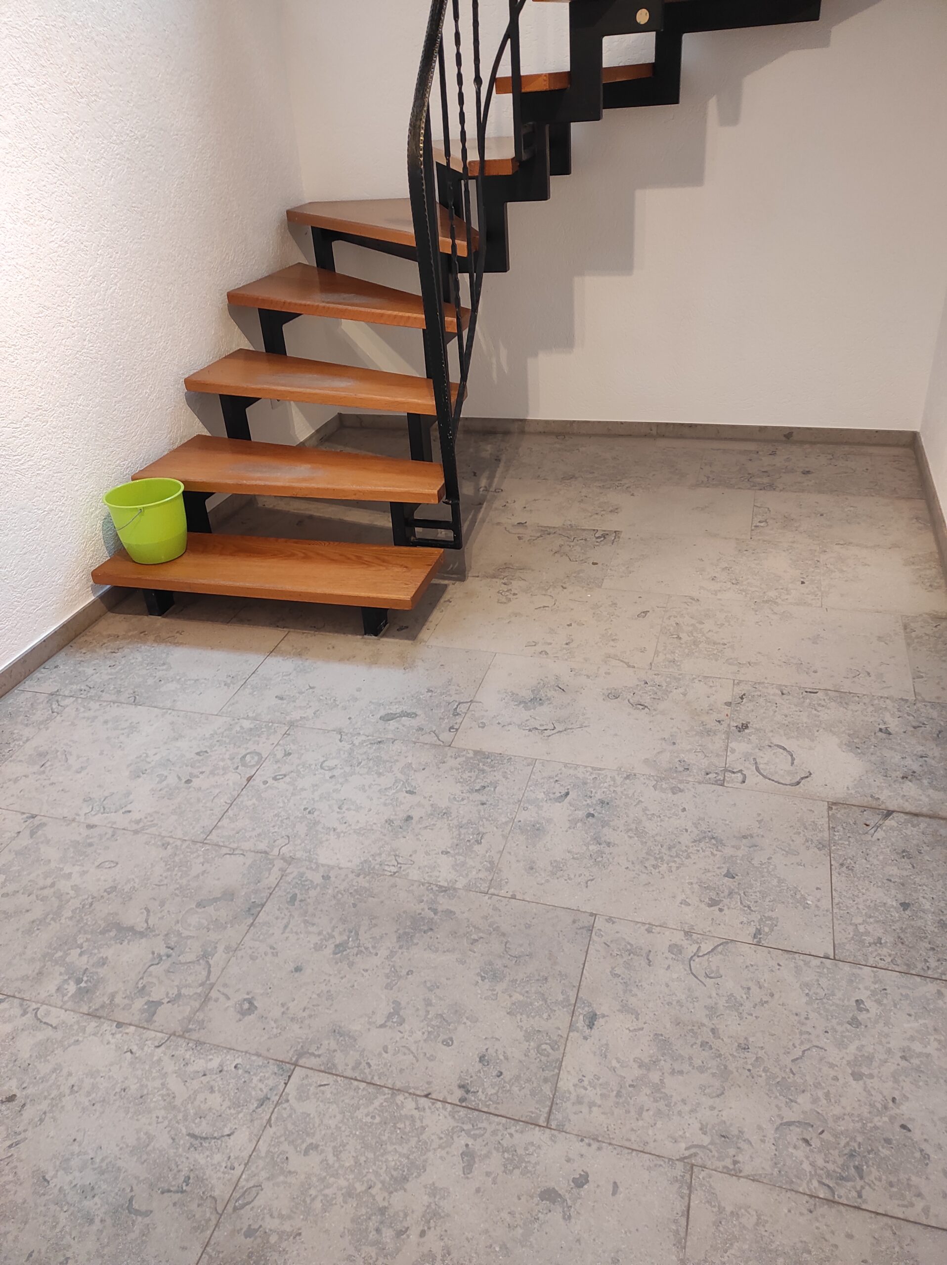 Jura Marmor Sanierung in Arbeit in Bruchsal