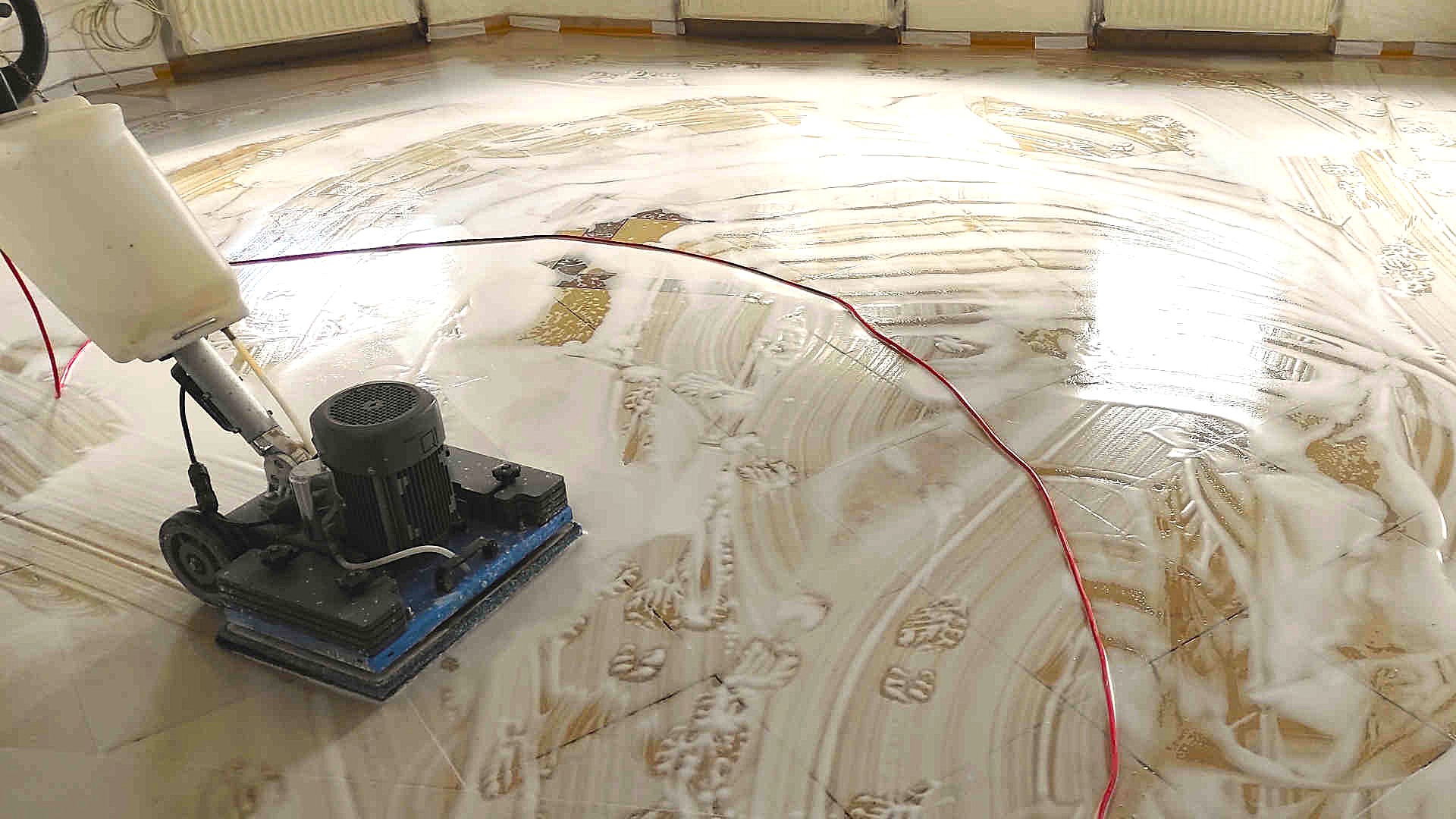Seifenschichten mit Orbitalmaschine lösen