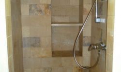 Solnhofener Dusche gereinigt, desinfiziert und imprägniert